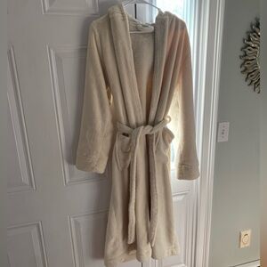 LL Bean wicked plush robe